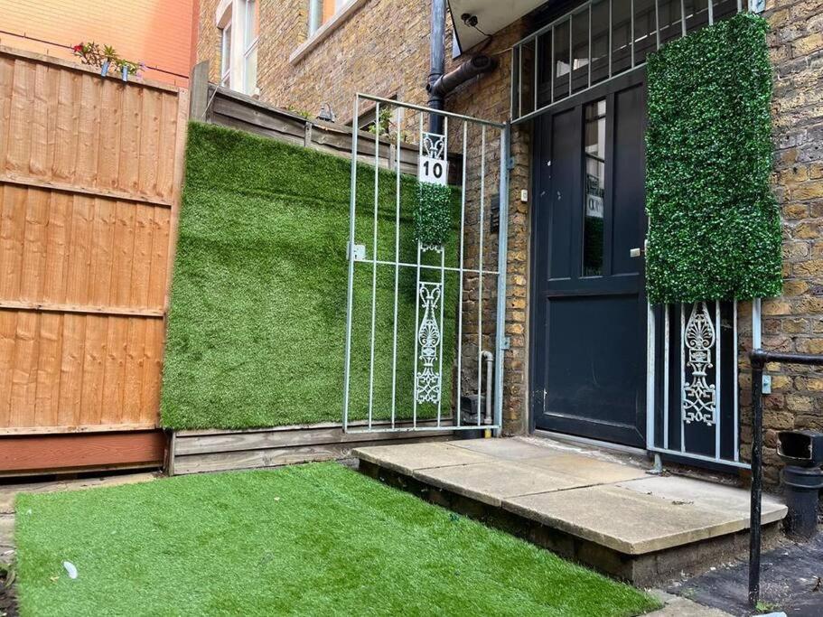 Tree Studio Apartment Barbican F3 Londres Extérieur photo
